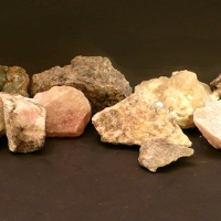 Assorted long wave minerals